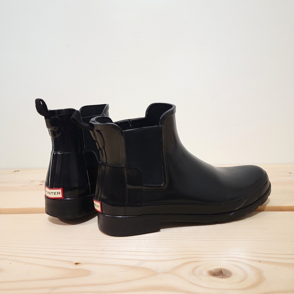 HUNTER Refined Gloss Slim Fit Chelsea Boot SIZE 39